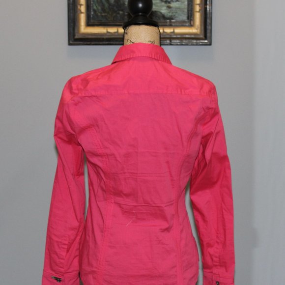 Express The Essential Shirt - Picture 14 of 14